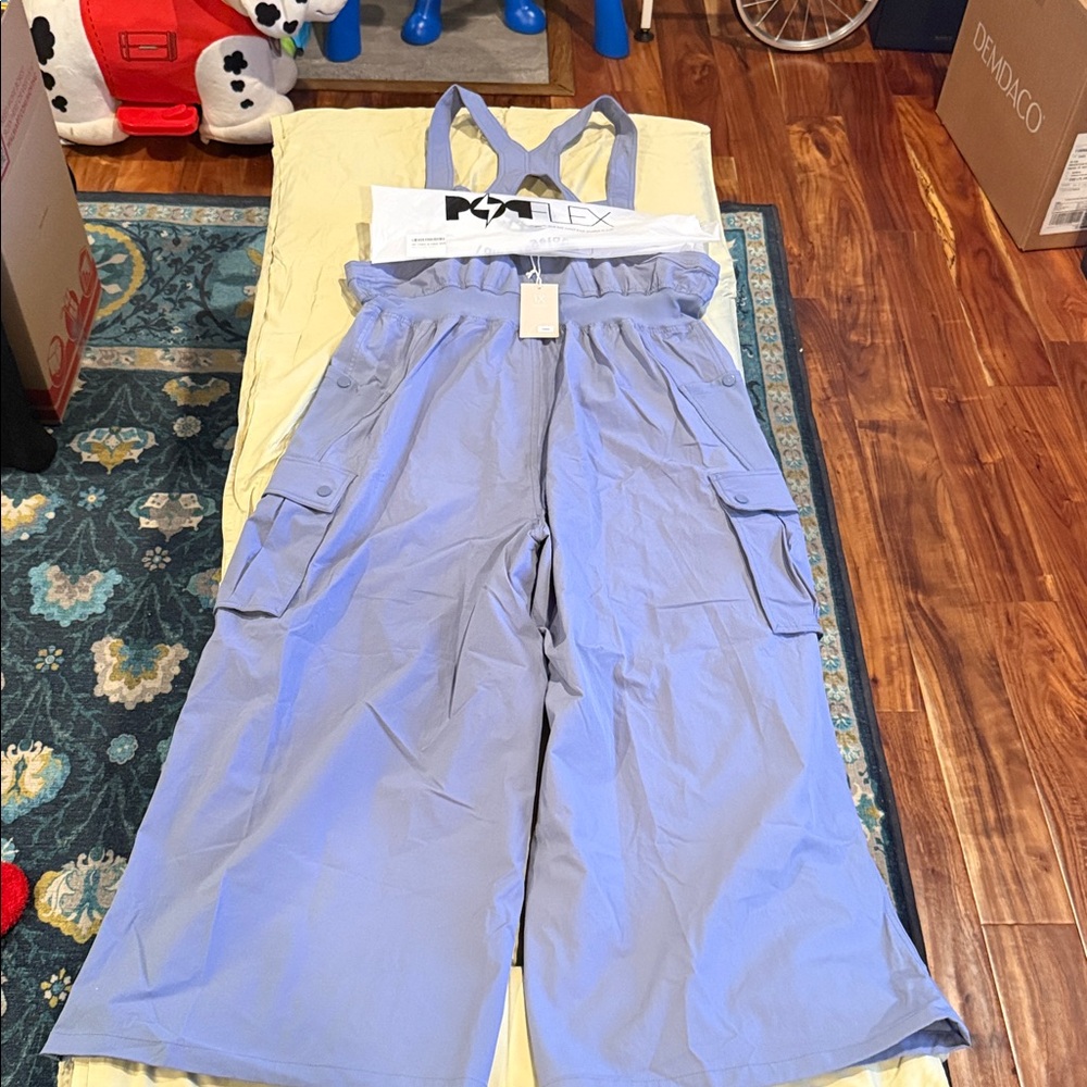 POPFLEX Periwinkle Sleeveless Jumpsuit Petite NWT - Picture 3 of 11